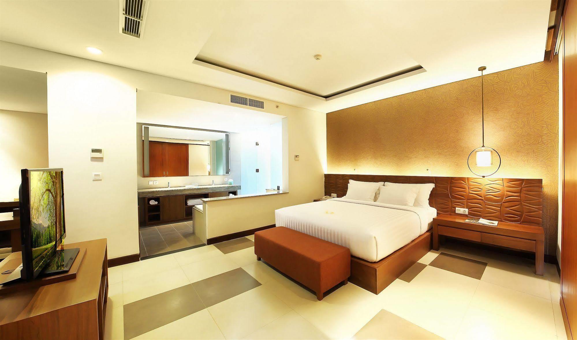 Sun Island Hotel & Spa Legian Luaran gambar